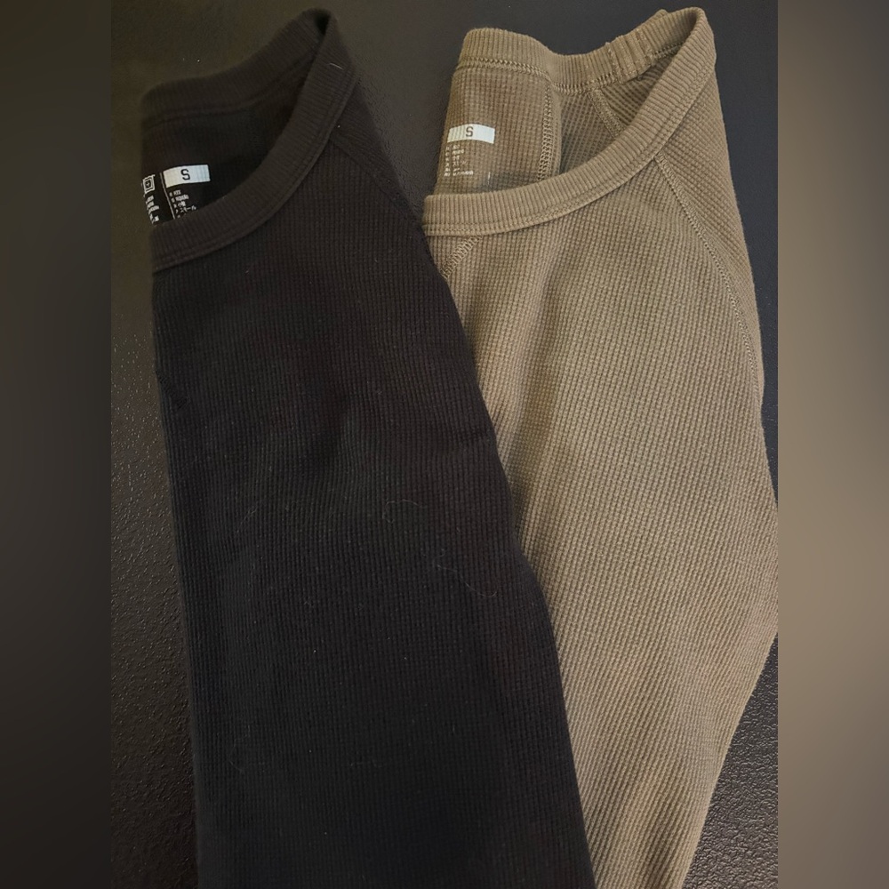 Black and Olive Long Sleeve Shirts thermals
